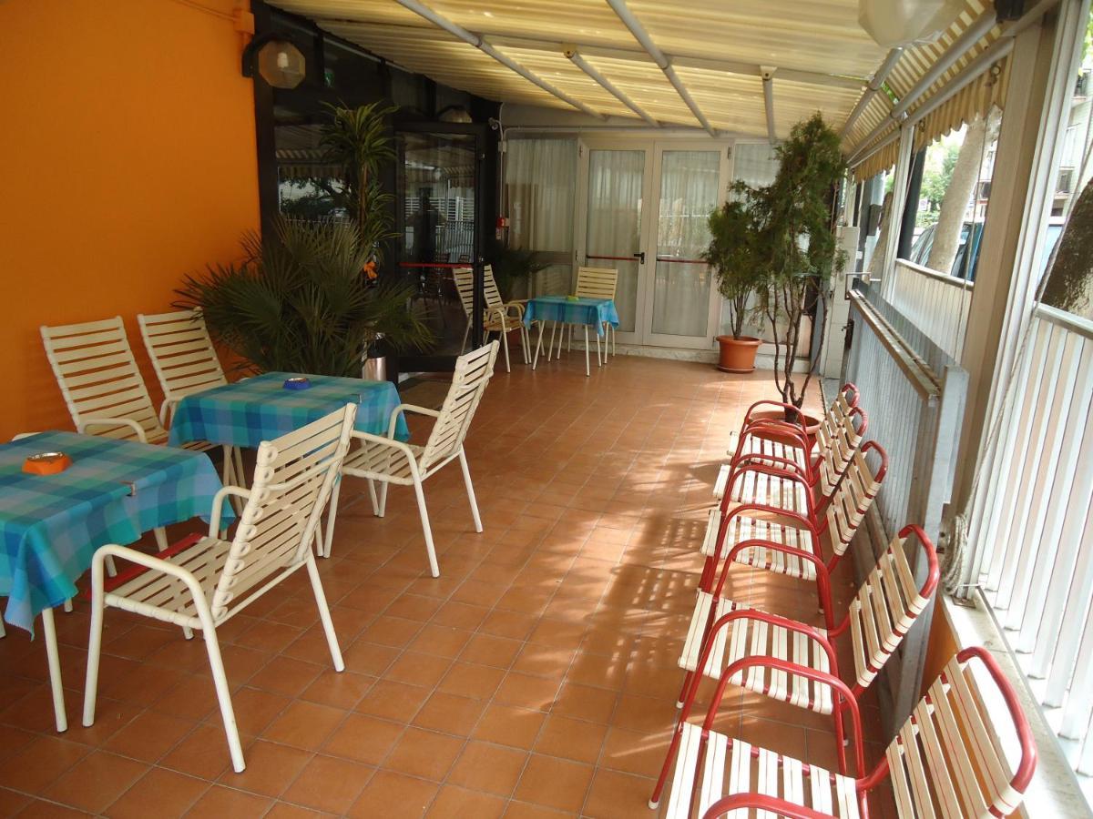 Hotel Castellani Rimini Exteriér fotografie